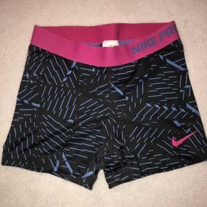 Nike pro 3” training shorts